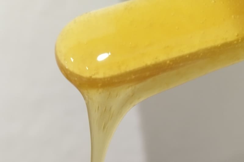 Epilation à la cire Bio Chez Douce Bio’té :  efficacité et douceur au naturel pour une peau nette