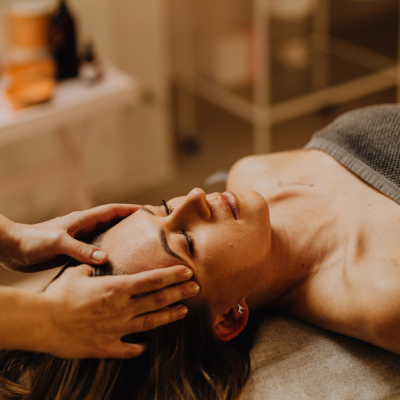 Shirotchampi massage cheveux nuque dos détente relaxation